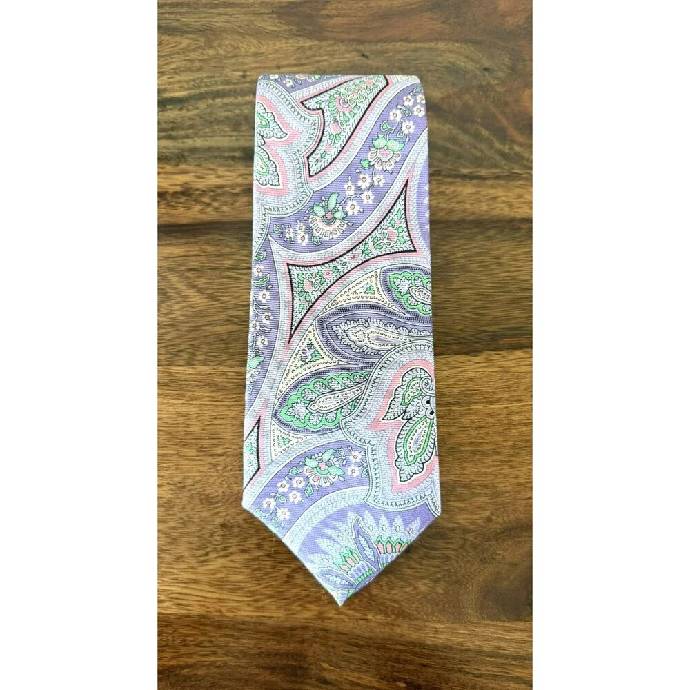 Luxury 7 Fold Isaia Napoli 100% Men's Pink & Purple paisley Necktie Tie NWOT